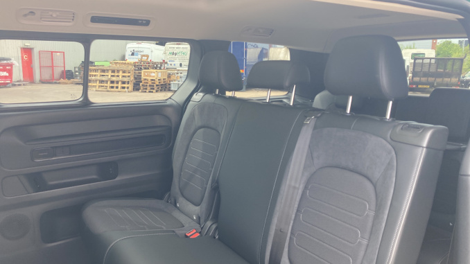 Volkswagen ID. Buzz 210kW Style Pro 86kWh 5dr LWB Auto [7St/Design+] Electric Estate - Image 17